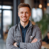 Itinai.com report type photo of smiling russian doctor with a 87199ab1 5338 4d81 b5a2 7e9a6a867edf 3